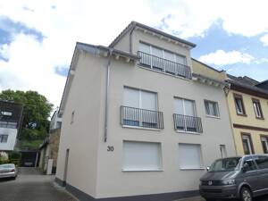 Charmantes 2-Familienhaus in begehrter Lage - ideal für die Familie oder zur Kapitalanlage!