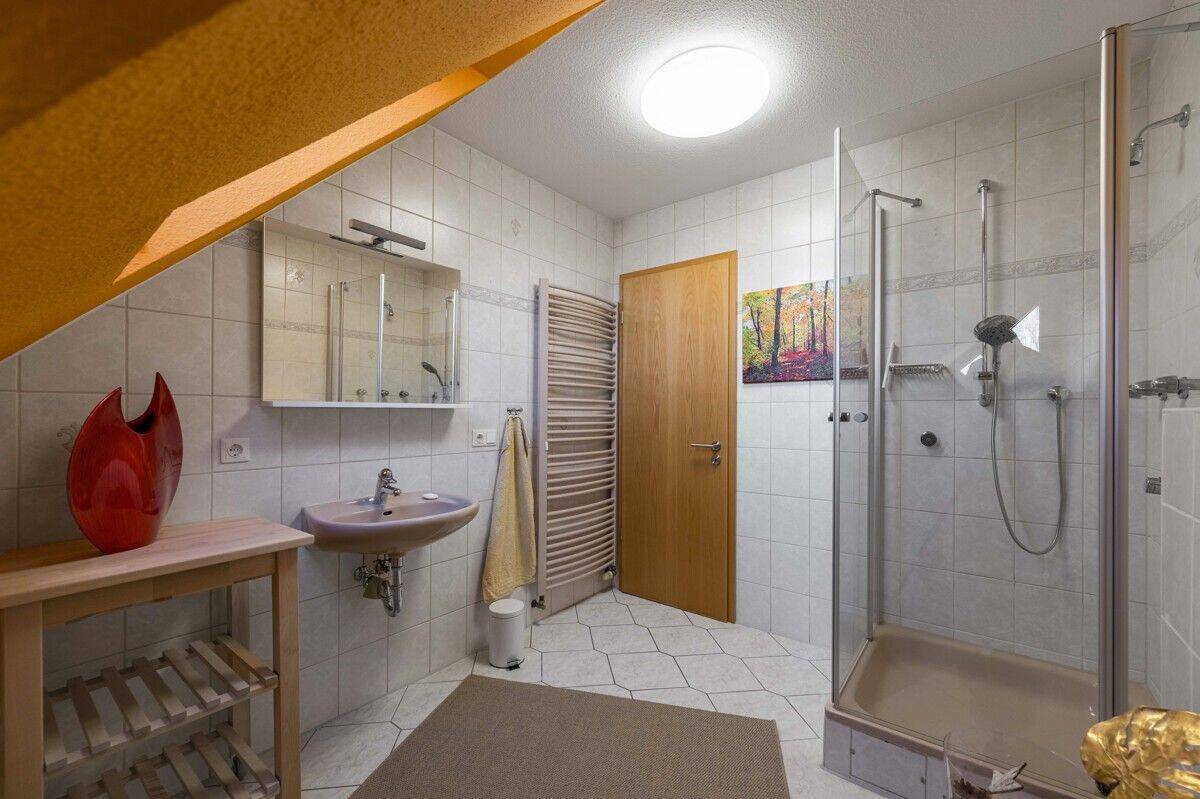 Lichtdurchflutete Einliegerwohnung am Wasserwerkswald zu verkaufen – Bremerhaven – Vorschaubild 7