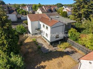 Familienfreundliche Doppelhaushälfte auf Erbpachtgrundstück in F-Goldstein: 5 Zimmer, Garten, Garage