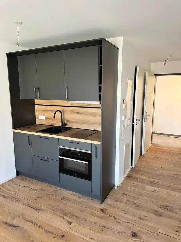Luxuriöses Neubau-Apartment mit Einbauküche und Balkon: Sofortiger Einzug möglich! – Augsburg – Vorschaubild 3