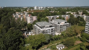 barrierearme Neubauwohnung mit 5 Zimmern, Designbelag, 4 Balkonen, 2 Bädern, HWR, Keller, Tiefgarage – 18059 Rostock – Vorschaubild 7