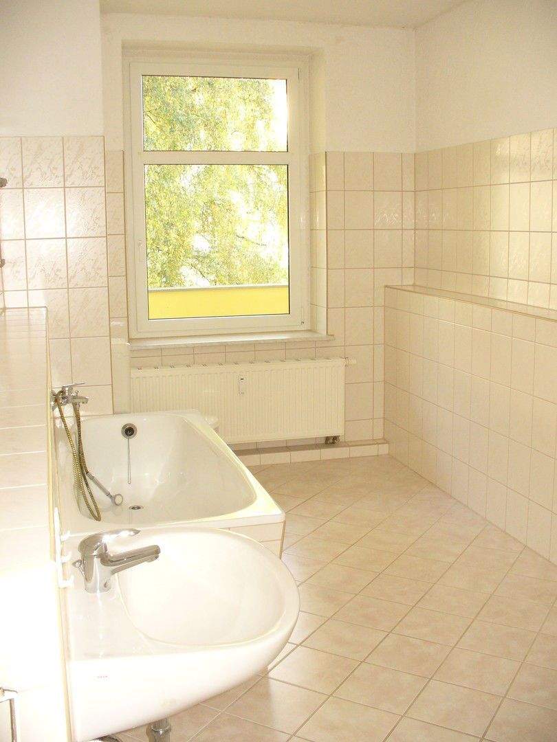 Drei Zimmerwohnung in Bernsdorf - Uninähe – Chemnitz – Vorschaubild 4