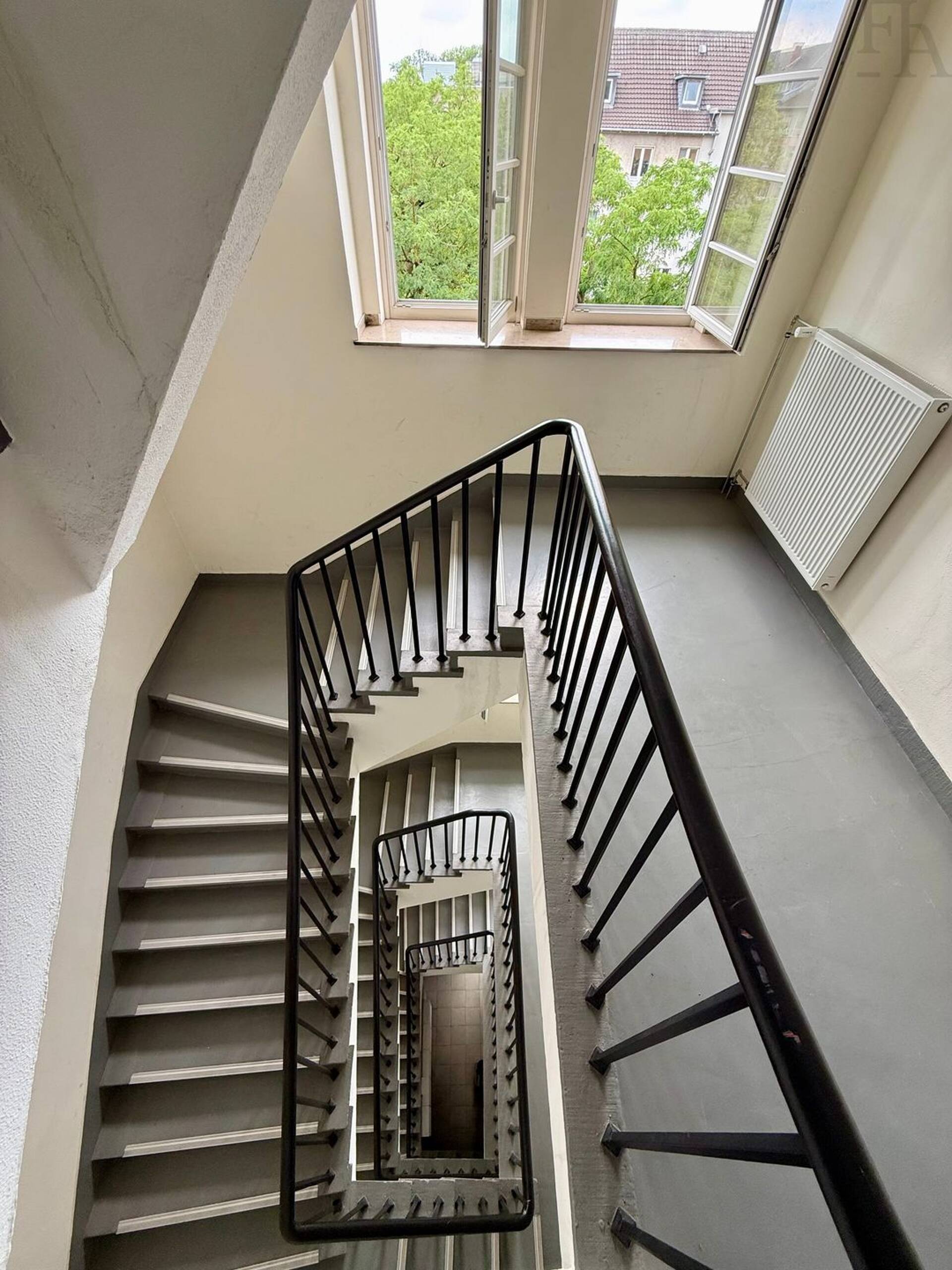 Etagenwohnung in 50937 Köln mit 40,09 m² kaufen