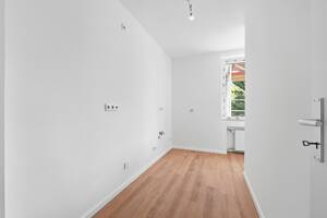 Kernsanierte 3-Zimmerwohnung mit Balkon – 45359 Essen – Vorschaubild 2