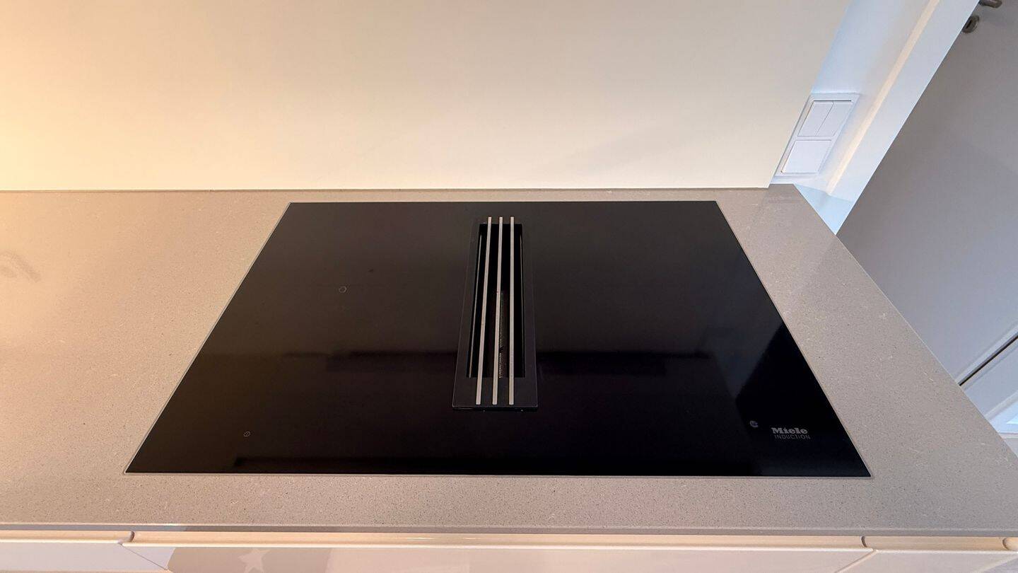 Exklusive 3-Zimmer-Wohnung mit Süd/West-Balkon, EBK, 2 Bädern & Tiefgarage in München-Nymphenburg – München – Vorschaubild 7