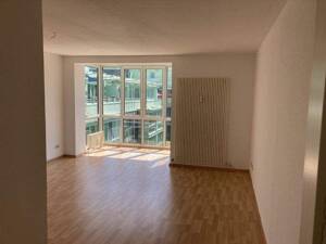 Sehr schöne 3-Raum-Wohnung mit Blick zur Alten Elbe auf dem Werder in Magdeburg! – 39114 Magdeburg – Vorschaubild 8