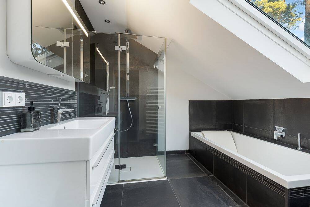 Architektur & Natur im perfekten Einklang - Ein Ort zum Wohlfühlen für die ganze Familie – Hamburg – Vorschaubild 9