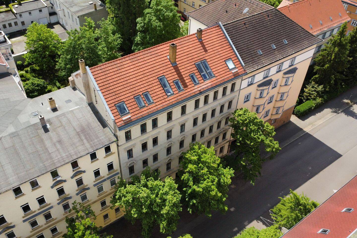 WOHNEN AUF ZWEI ETAGEN AM MARIANNENPARK | 3 Zimmer mit Balkon, Tageslichtbad und PKW-Stellplatz – Leipzig – Vorschaubild 4