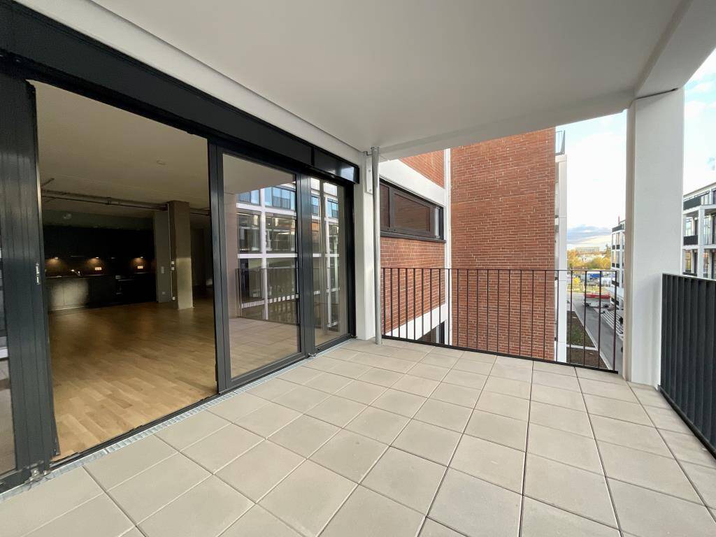 Grosszügige 2-Zimmer-Loft-Wohnung in Bremen (Tabakquartier). Wohnen mit Industriedesign