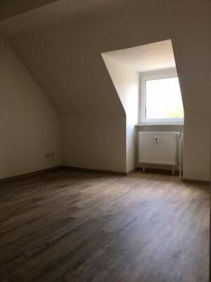 *** Gemütliche, DG-Wohnung in Schlossparknähe *** – 45355 Essen – Vorschaubild 8