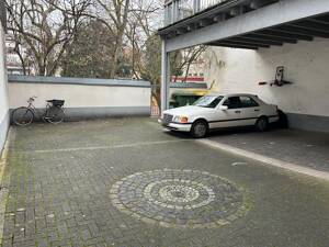 Verkauft: Kapitalanlage in Mainz-Altstadt: MFH mit 4 Wohneinheiten, 1 Laden und 6 Stellplätzen – 55116 Mainz – Vorschaubild 3
