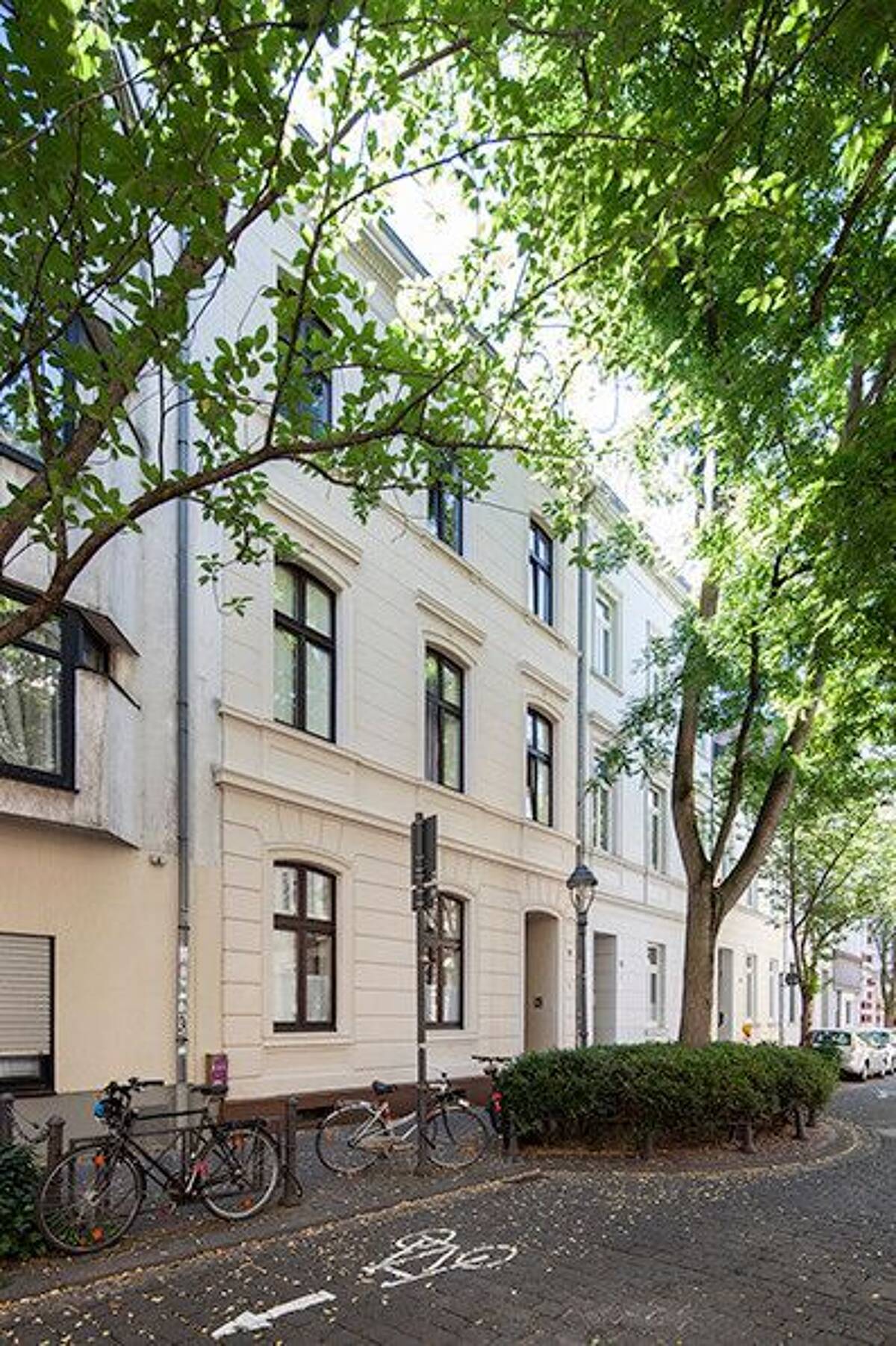Günstiges Apartment in der Innenstadt – 53111 Bonn – Bild 1 von 3