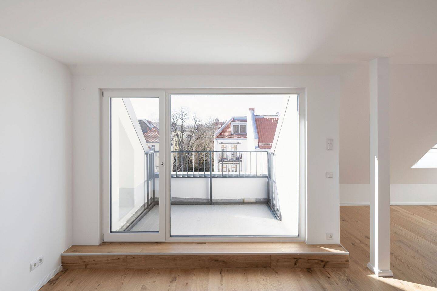 Über den Dächern Friedenaus: Lichtdurchflutetes Dachgeschoss im Erstbezug mit Aufdachterrasse! – Berlin – Vorschaubild 8