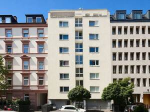 Penthouse-Highlight nahe Schweizer Platz mit sonniger Dachterrasse & Skylineblick – 60596 Frankfurt am Main – Vorschaubild 7
