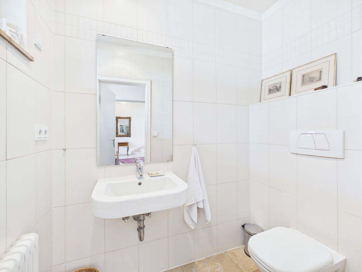 Großzügiges 8-Zimmer-Familiendomizil mit traumhaftem Blick in begehrter Lage – Wiesbaden – Vorschaubild 7