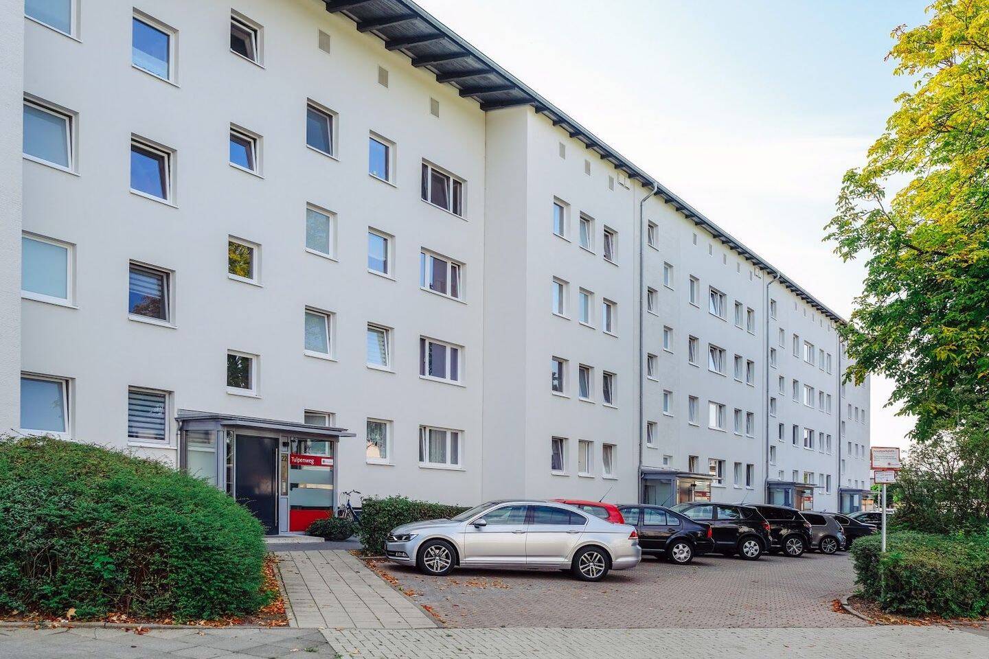 Stadtnah Wohnen mit Balkon // 3.OG rechts