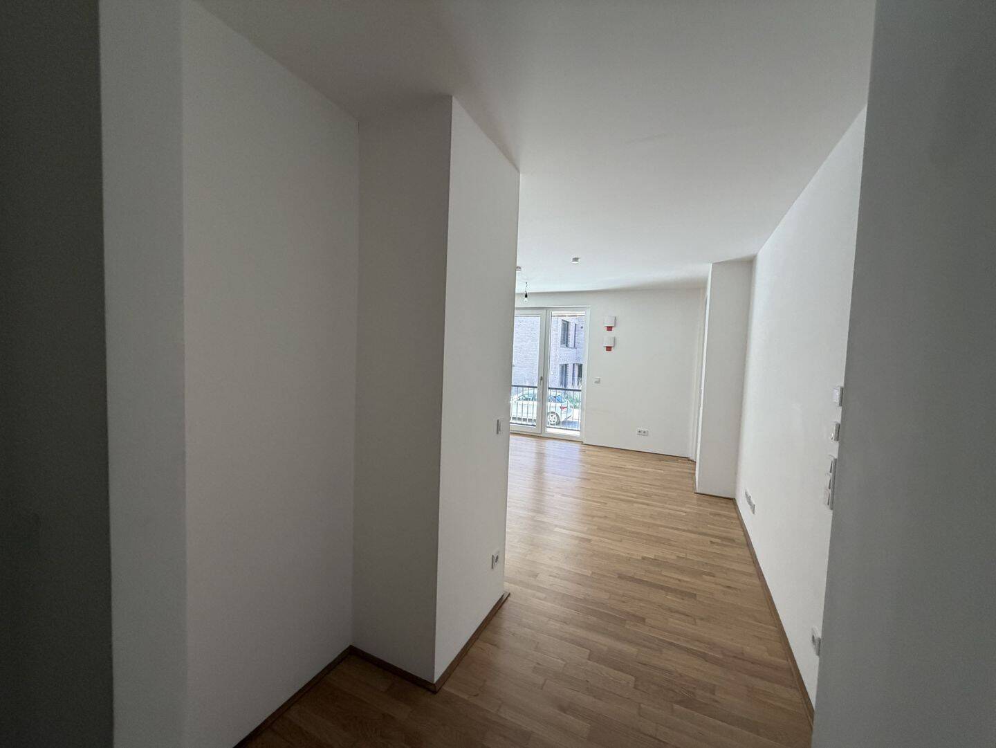 **RESERVIERT** Charmante 2-Zimmer-Wohnung in bester Lage – Wolfsburg – Vorschaubild 2