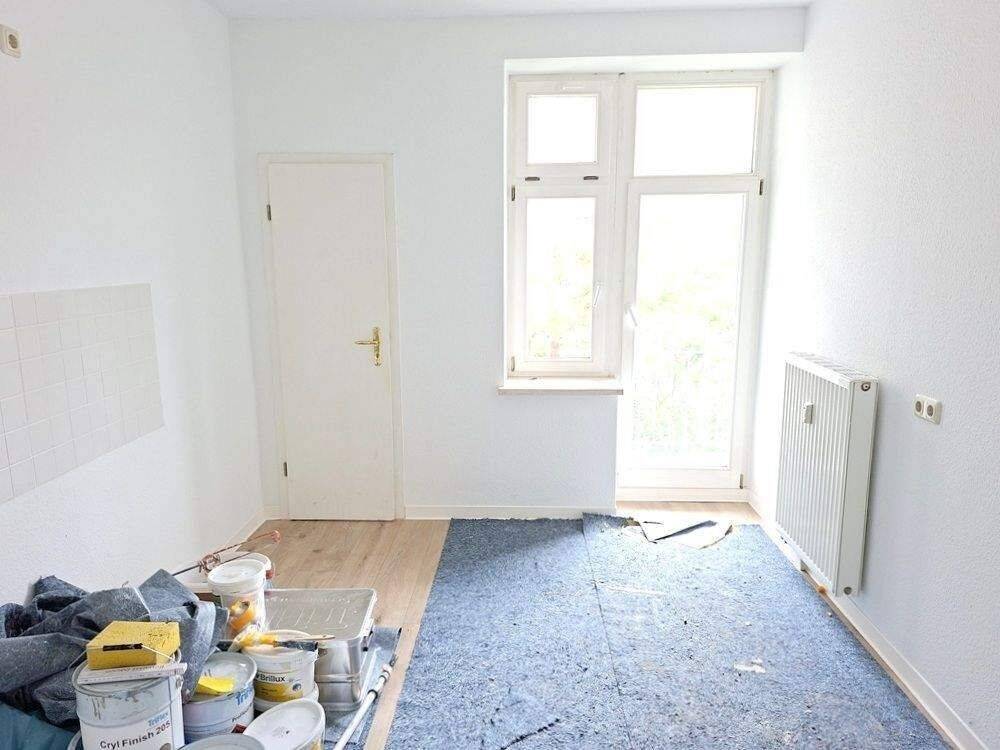 !! NEUE EINBAUKÜCHE, 2-Zimmer-Wohnung mit neuem Laminat im Stadtteil Schlosschemnitz !! – Chemnitz – Vorschaubild 3