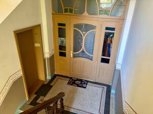 *Paulusviertel* Exklusive 4 Zi.-Whg. im Baudenkmal mit Stuck, hohen Decken und zwei Balkonen, bezugsfrei ab 01.09.2026 – 6114 Halle (Saale) – Vorschaubild 5