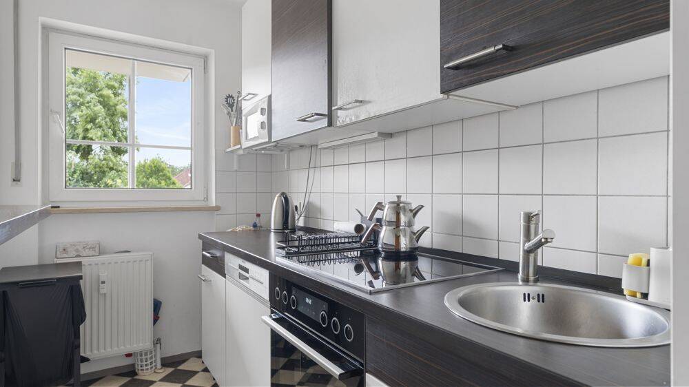 3-Zi-Whg mit Balkon und TG in zentraler Lage zwischen Stadtzentrum und Audi – Ingolstadt – Vorschaubild 9