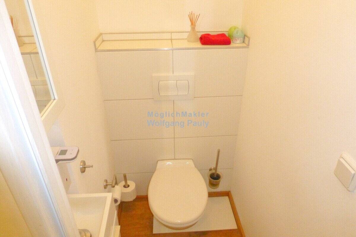 Kompakt wohnen, großzügig leben ++ Haus mit Garten & Garage – Mönchengladbach – Vorschaubild 8