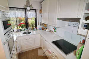familienfreundlich und ruhig gelegen: 5,5 Zimmer mit Terrasse u Balkon in GE-Feldmark – 45883 Gelsenkirchen – Vorschaubild 4