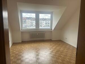 Attraktive und gut geschnittene 3-Zimmer-Wohnung mit Balkon und EBK – 45147 Essen – Vorschaubild 2