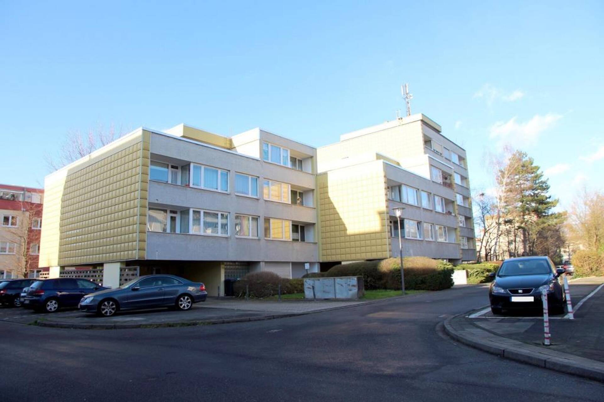 Etagenwohnung in 50735 Köln mit 79 m² kaufen