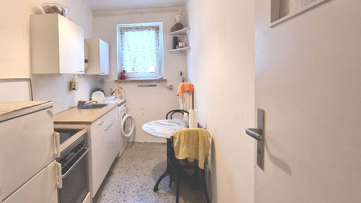 Renovierungsbedürftige 2-Zimmer-Wohnung in Berlin-Wilmersdorf – Berlin – Vorschaubild 6
