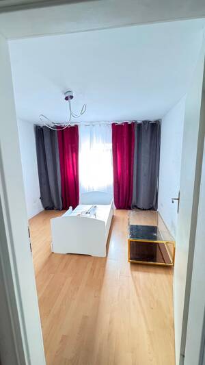 Helle 4-Zimmer-Wohnung in zentraler Lage in Trier – WG-geeignet – 54294 Trier – Vorschaubild 5