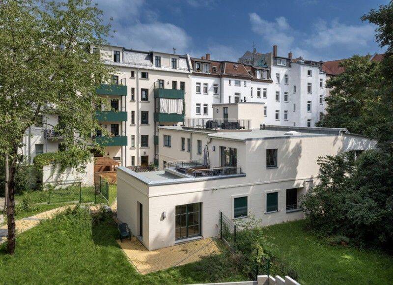 Wohnen im ruhigen Hofgebäude mit Terrasse im beliebten Leipziger Süden !