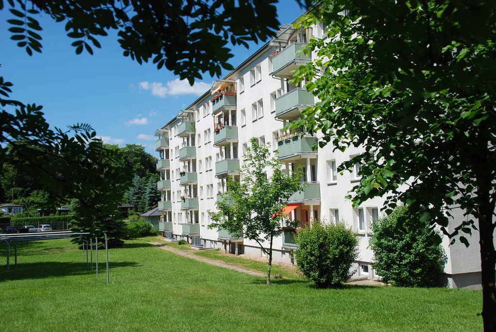 Balkonwohnung mit Tageslichtbad in attraktiver Wohnlage – Chemnitz – Vorschaubild 4