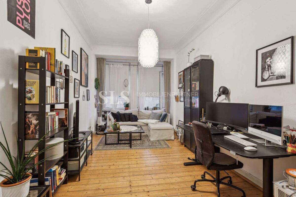 2-Zimmer-Etagenwohnung mit historischem Altbaucharme und zeitgemäßer Ausstattung – 44145 Dortmund – Bild 1 von 9