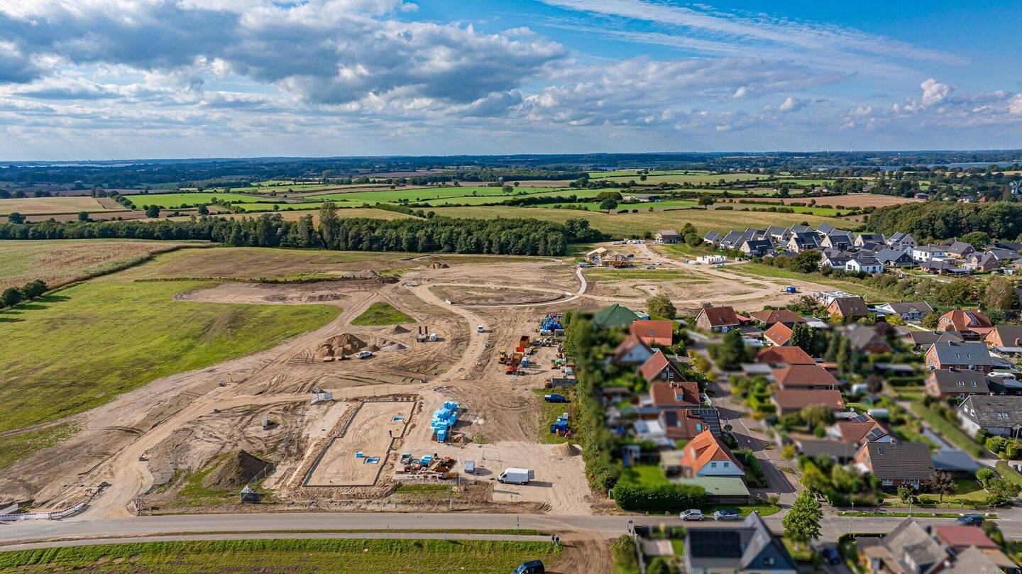 Zuhause mit Zukunft - home² & home³ "Dreispänner" – Rieseby – Bild 1 von 2