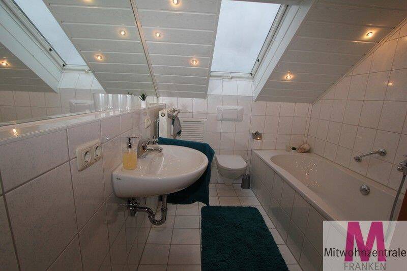 Modern möblierte 3-Zimmer Dachterrassen Wohnung in begehrter Lage – Nürnberg – Vorschaubild 8