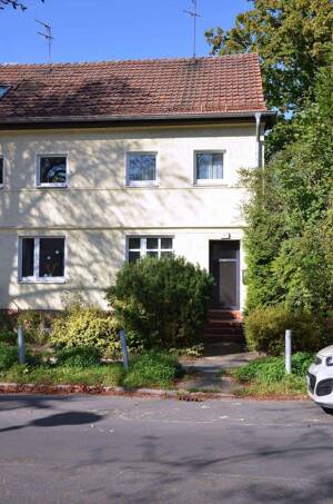 ***Mehr als vier Wände: IHR neues ZUHAUSE mit Ausbaureserve im Dach, Garten & Raum zum Gestalten..* – 13158 Berlin – Vorschaubild 2