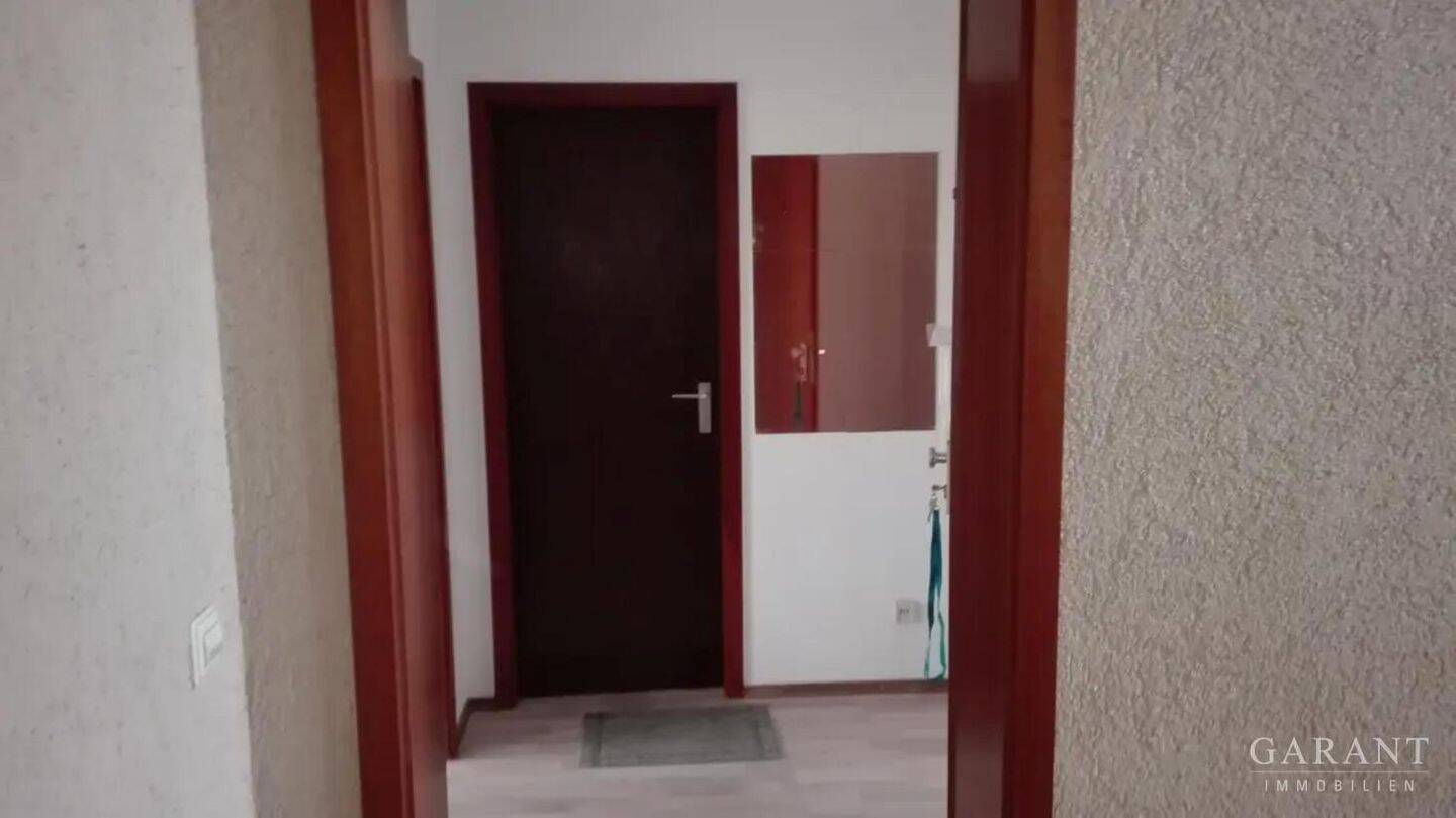 Helle 2-Zimmer-Wohnung mit Balkon in zentraler Lage von Pforzheim – Pforzheim – Vorschaubild 3