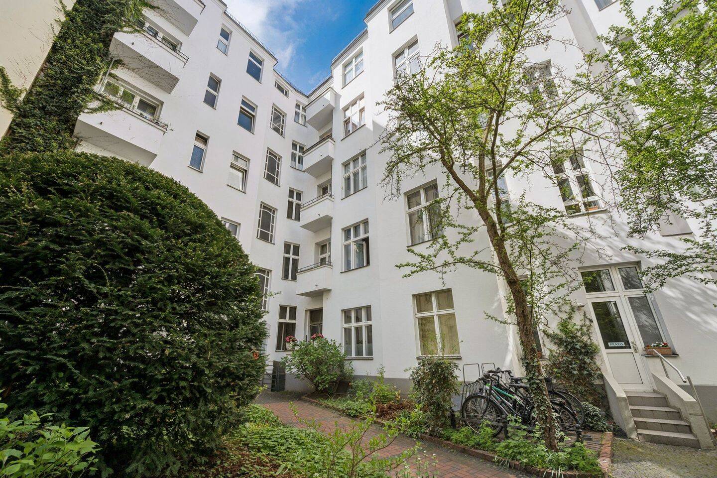 2,5-Zimmer Wohnung in absoluter Toplage der City-West – Berlin – Vorschaubild 2