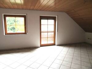3 ZKB-DG-Wohnung Bad-Kreuznach Nähe mit Balkon, ideal für Paar oder Single. – 55585 Oberhausen an der Nahe – Vorschaubild 2