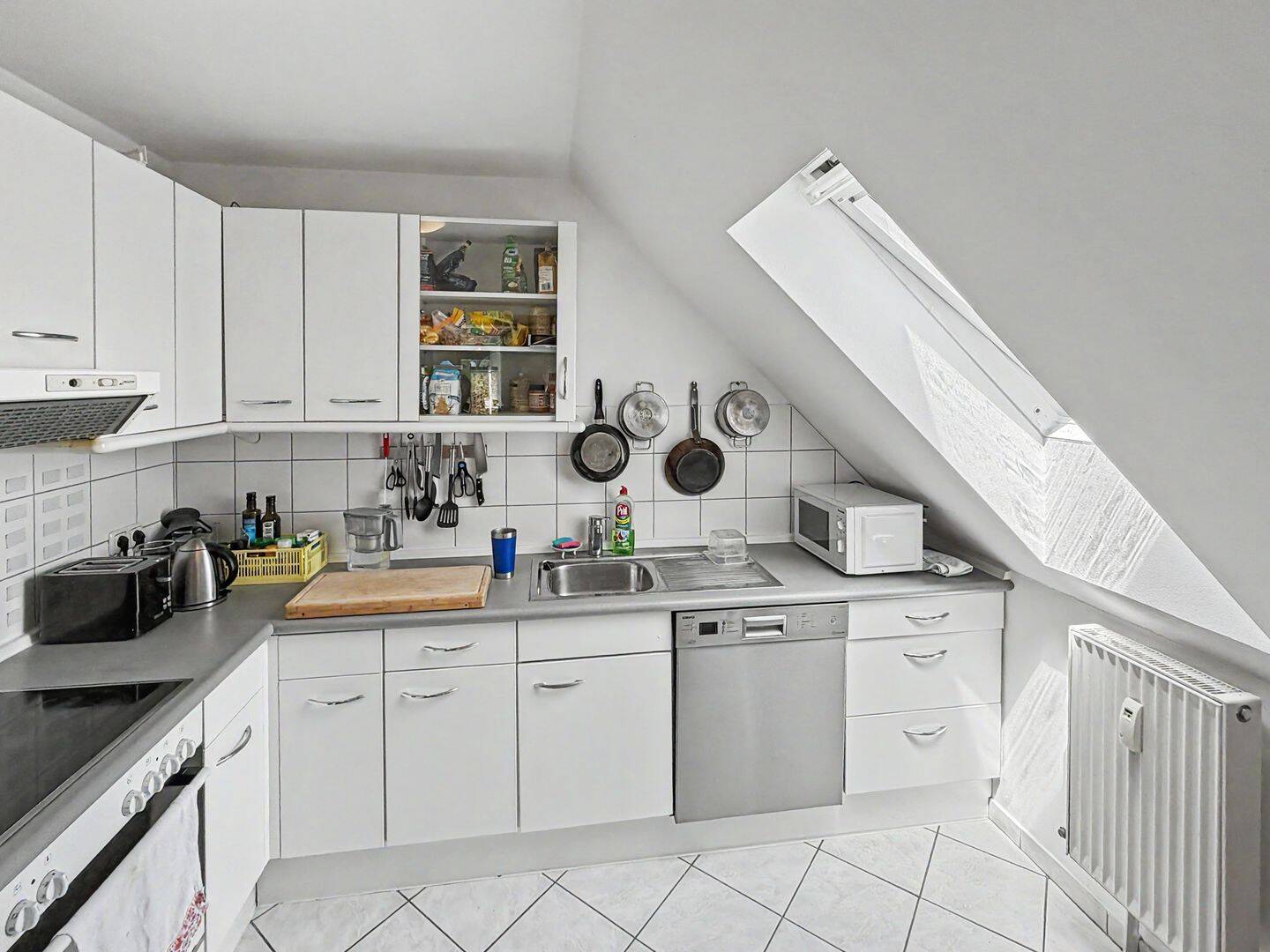 Charmante 2-Zimmer-Dachgeschosswohnung in begehrter Lage von München-Giesing – München – Vorschaubild 6
