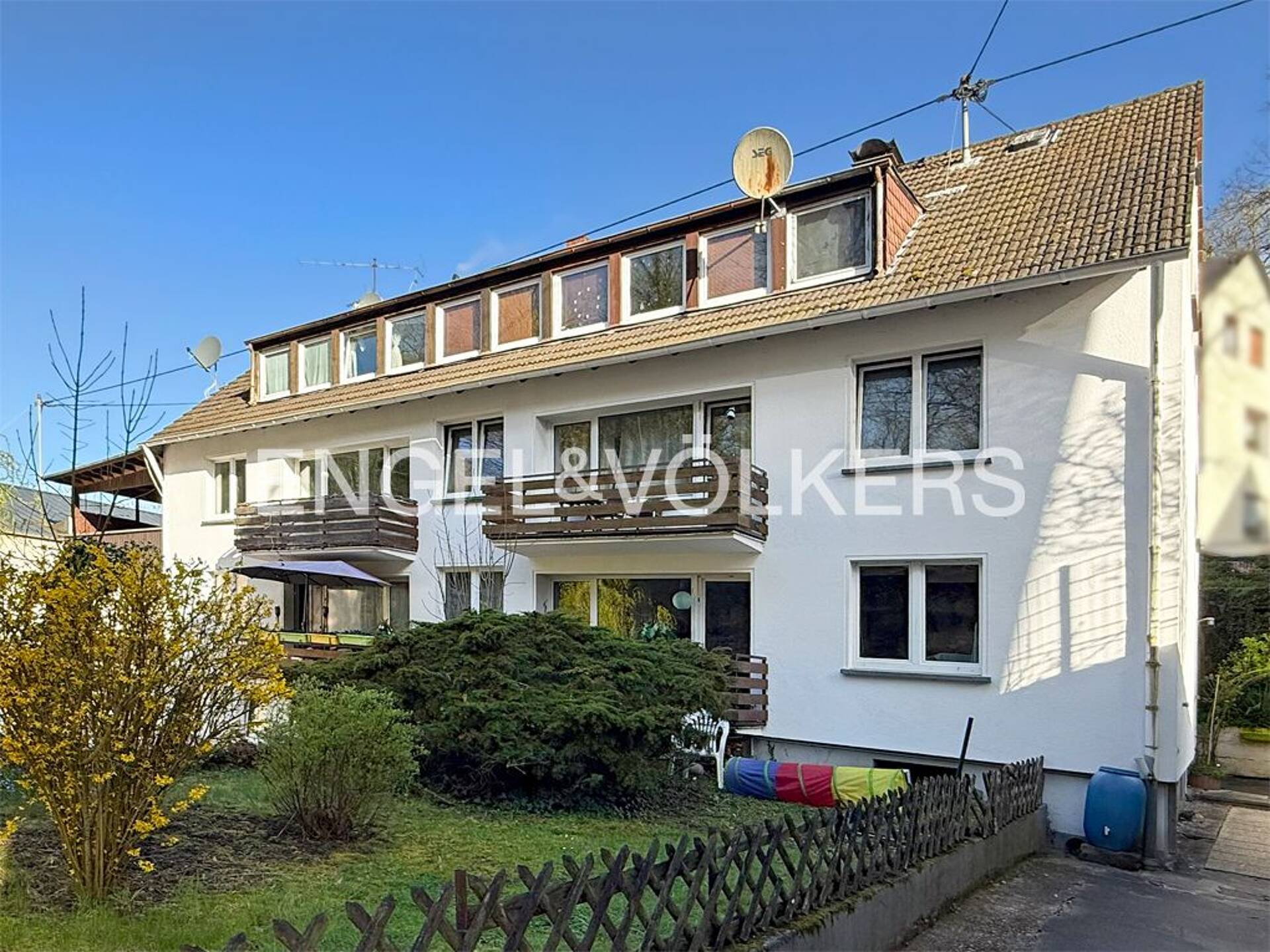Haus in 56077 Koblenz mit 518 m² kaufen