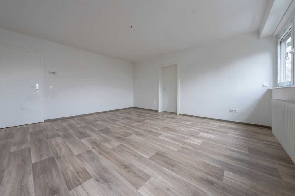Helle, frisch renovierte 2-Zimmer-Wohnung in Bahnhofsnähe – Lünen – Vorschaubild 4