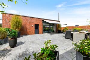 Ein Zuhause der Extraklasse - stilvolle Endetage mit traumhafter Dachterrasse in Hamburg-Harburg