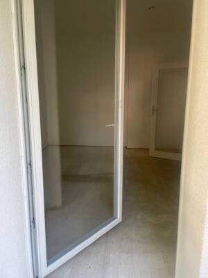 Kleine 2 Zimmer-Wohnung in Fermersleben mit Blick auf den ruhigen Innenhof! – 39122 Magdeburg – Vorschaubild 4