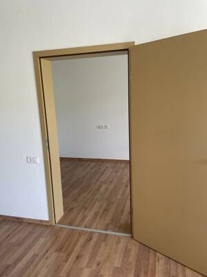 Attraktives Wohneigentum in Seniorenresidenz oder Anlageimmobilie. – 2742 Neusalza-Spremberg – Vorschaubild 2