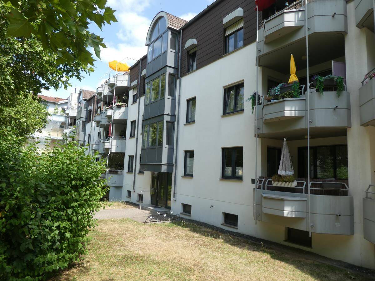 Gut aufgeteilte Eigentumswohnung zwischen Innenstadt und Stadion in gepflegtem Haus – 54292 Trier – Bild 1 von 9