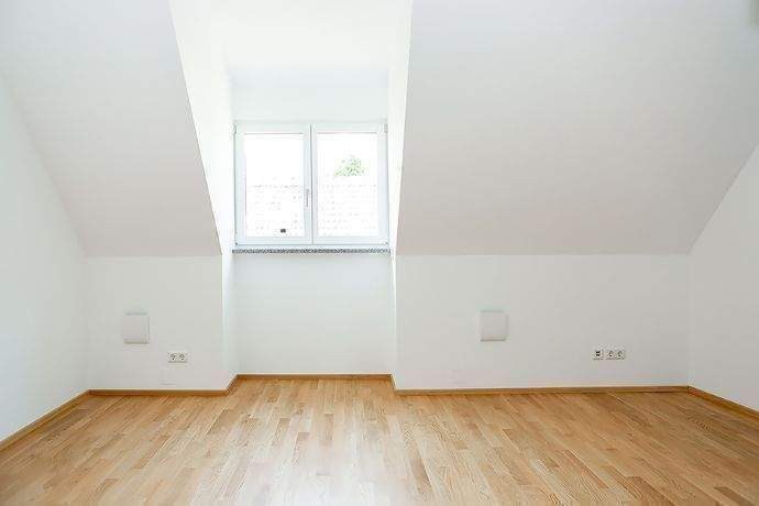 Wunderschöne 2-Zi.-Maisonettewohnung mit Einbauküche – Nürnberg – Vorschaubild 6