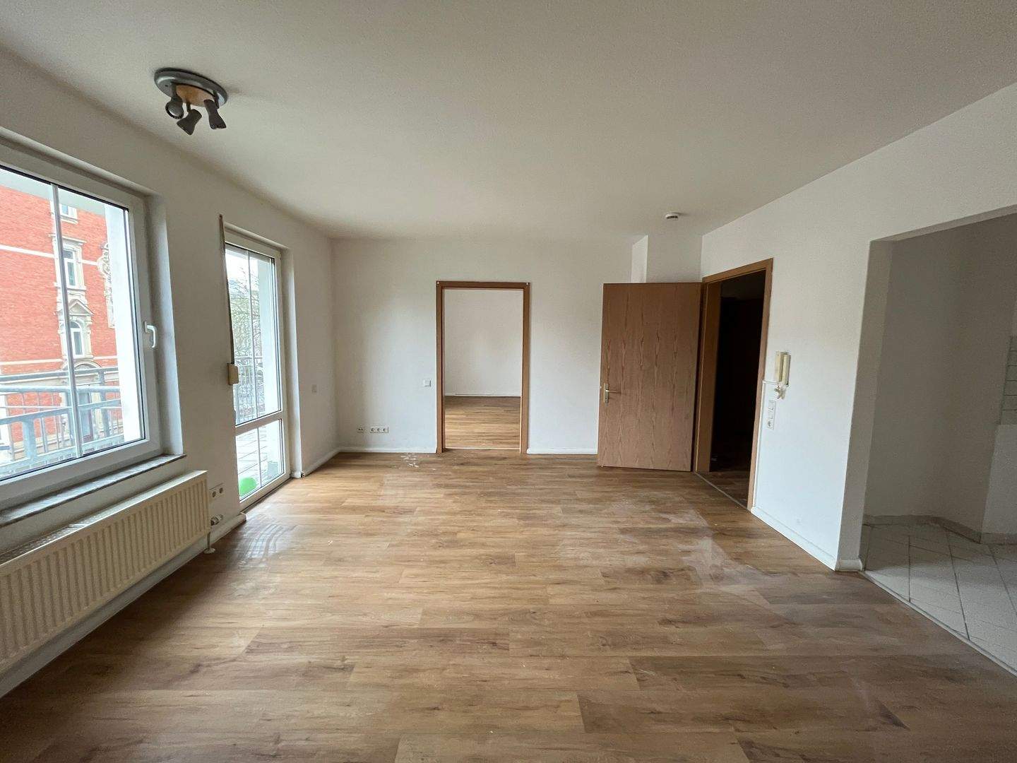 Komfort ohne Barriere - moderne, rollstuhlgerechte Wohnung in Chemnitz – Chemnitz – Vorschaubild 2