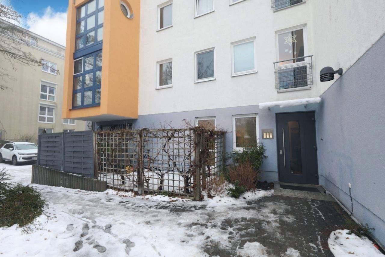 PRAKTISCHES ERDGESCHOSS - MIT GARTENANTEIL & PKW-STELLPLATZ - ZUR ZEIT VERMIETET – Berlin – Vorschaubild 5