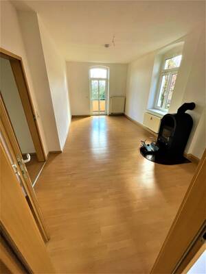 BS52/EGli - Charmante 2-Raum-Wohnung mit Balkon, Kaminofen und Einbauküche in Oschatz – 4758 Oschatz – Vorschaubild 9
